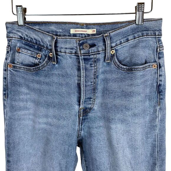 Levi’s Wedgie Straight Distressed Denim Jeans Women’s Size 29x28 - Picture 3 of 10